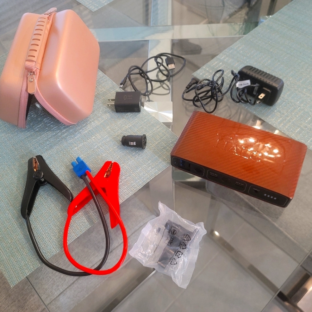 HALO BOLT Portable Power Jump Starter